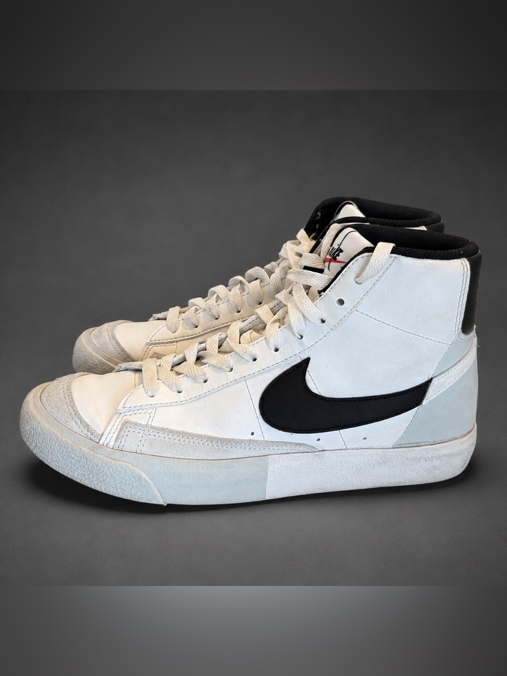 Nike Blazer Mid '77 SE Split White Black (GS)  7.5W- 6Y- 🔥